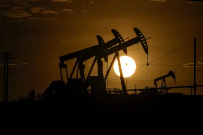 California legislators strike last-minute deal to help oil industry but limit offshore drilling