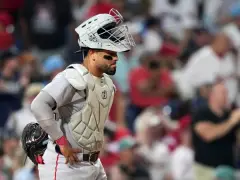 Red Sox fall to Phillies on catcher’s interference call with bases loaded in 10th